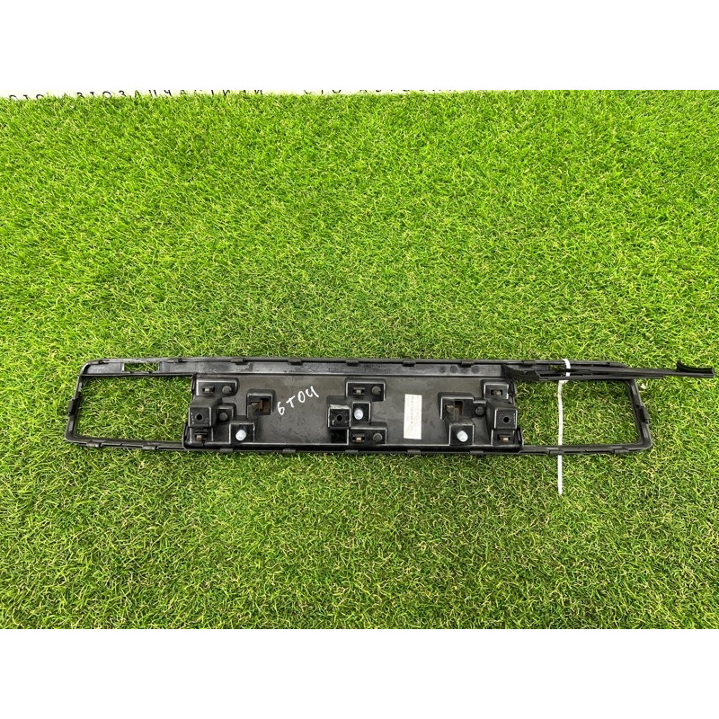 Декоративна накладка торпеди (салон) Volkswagen Touareg NF 2012 3.6 7P1857226AQB4