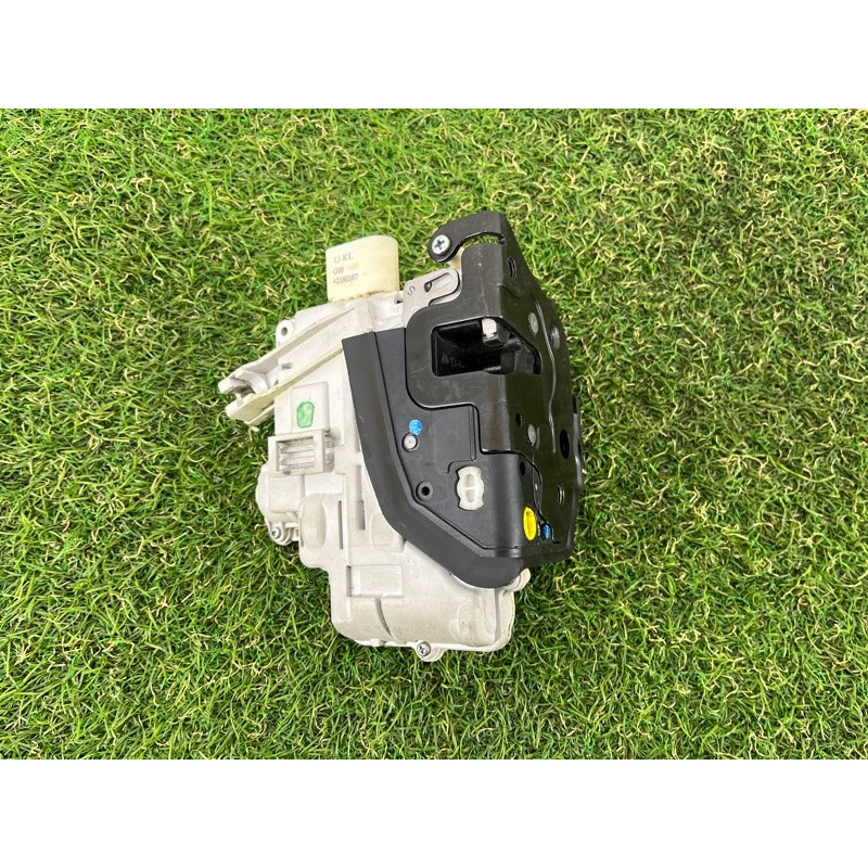 Замок двери (кузов и элементы) AUDI Q7 4L 2007 3.6 3C4839015D