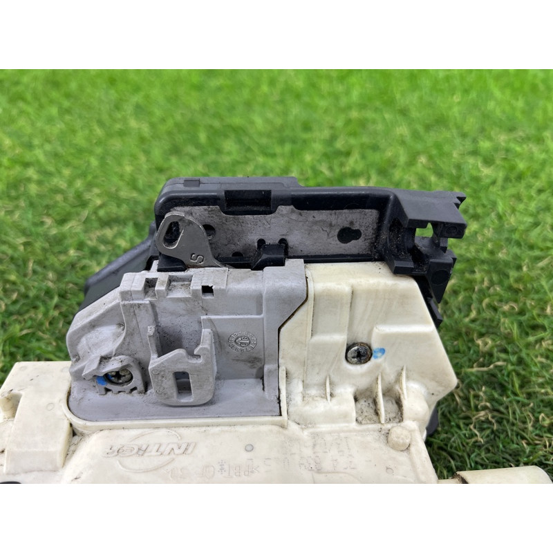 Замок двери (кузов и элементы) AUDI Q7 4L 2007 3.6 3C4839015D