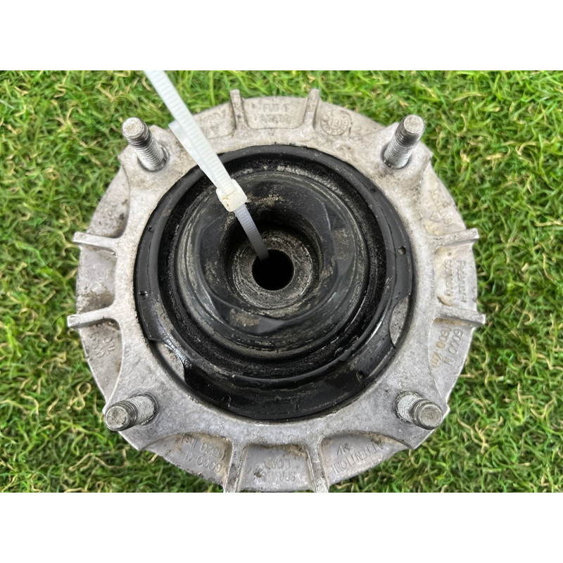 Опора стойки (подвеска) AUDI Q7 4L 2014 3.0 TFSi CTWB 7L0412321