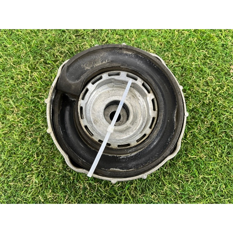 Опора стойки (подвеска) AUDI Q7 4L 2014 3.0 TFSi CTWB 7L0412321