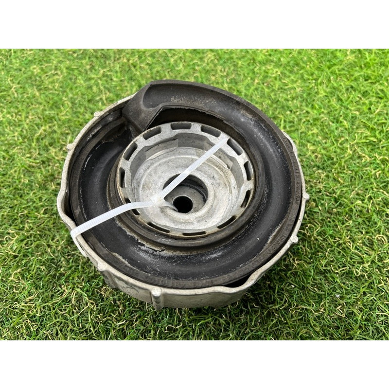 Опора стойки (подвеска) AUDI Q7 4L 2014 3.0 TFSi CTWB 7L0412321