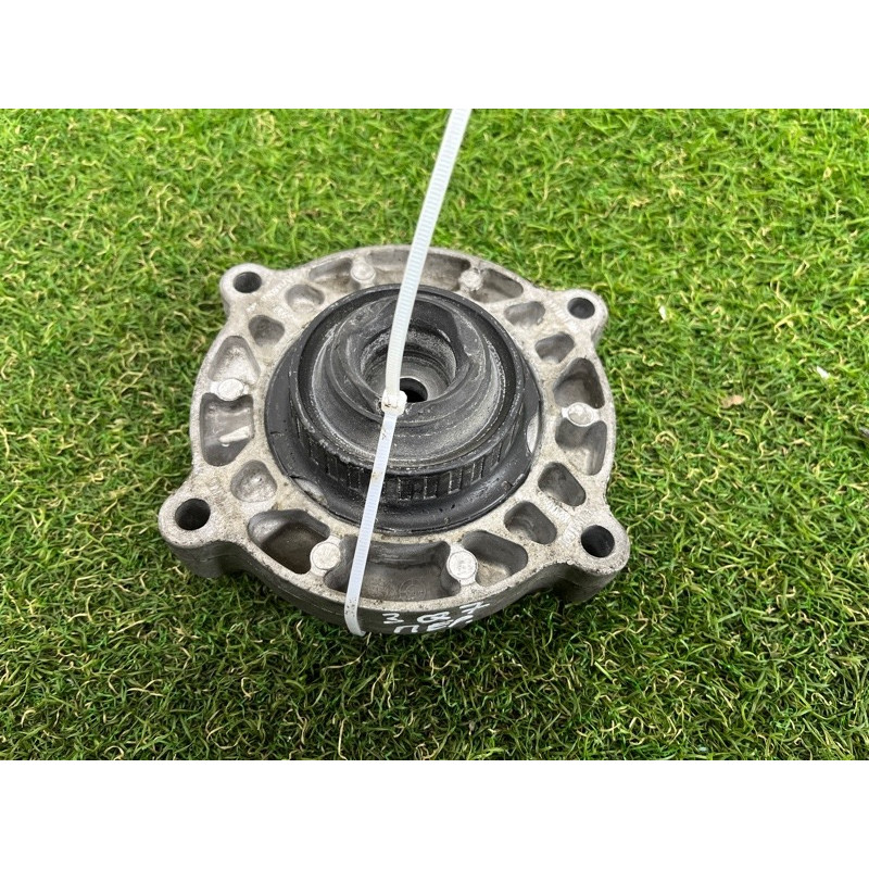 Опора стойки (подвеска) AUDI Q7 4L 2007 3.6 7L0412347A