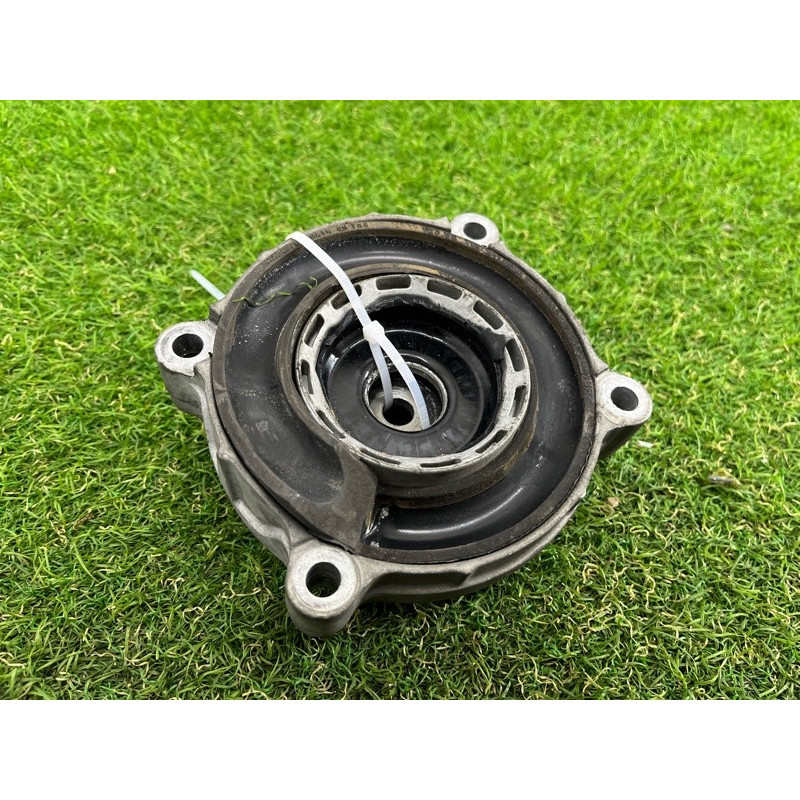 Опора стойки (подвеска) AUDI Q7 4L 2007 3.6 7L0412347A