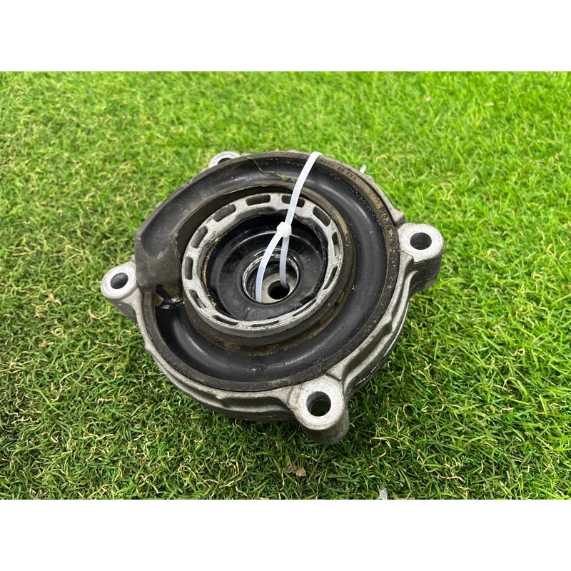 Опора стойки (подвеска) AUDI Q7 4L 2007 3.6 7L0412347A