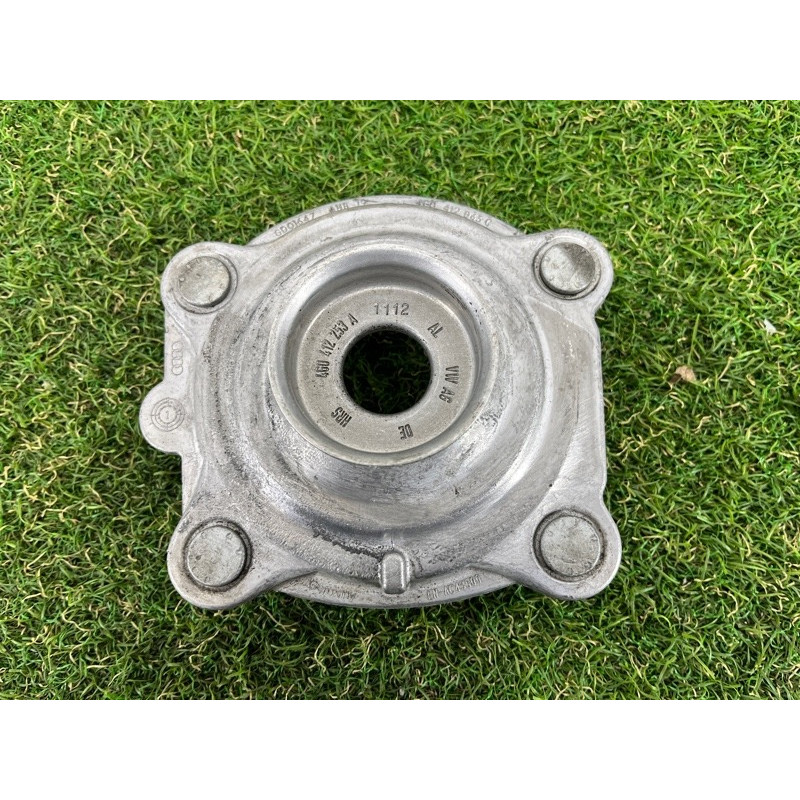 Опора стойки (подвеска) AUDI A7 4G 2013 3.0 CGXB 4G0412065C