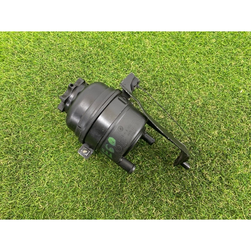 Бачок гидроусилителя (рулевое управление) BMW 5-series E60 2004 M54B22 32411097164