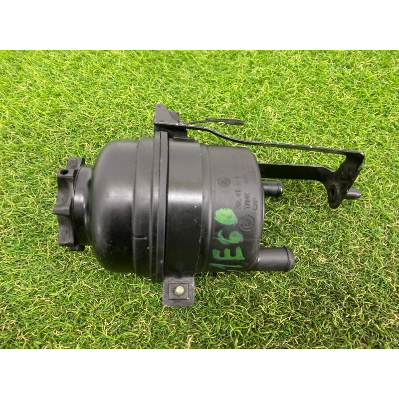 Бачок гидроусилителя (рулевое управление) BMW 5-series E60 2004 M54B22 32411097164