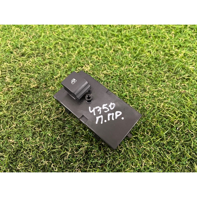 Кнопка склопідйомника (електрика / кнопки) CHEVROLET Cruze J300 2011 1.4 13305370