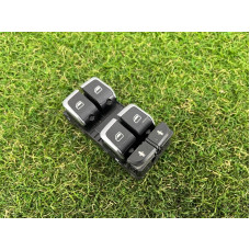 Блок кнопок стеклоподъемников