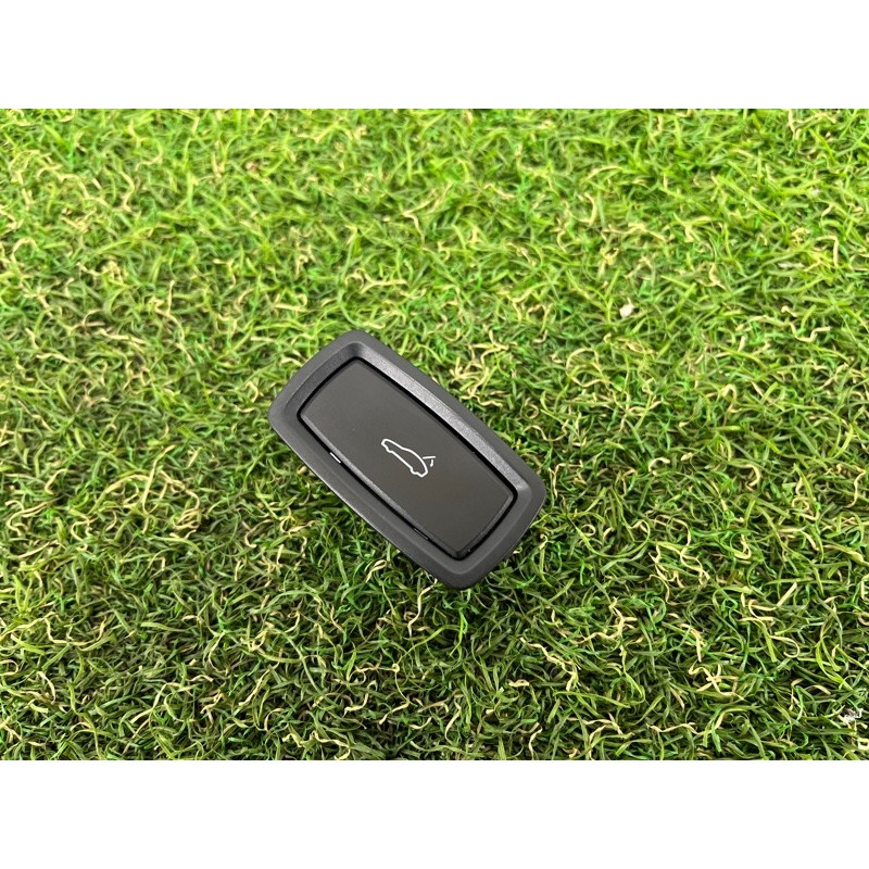 Кнопка открывания крышки багажника (электрика / кнопки) PORSCHE CAYENNE 958 2013 3.6 7PP959832HIVI