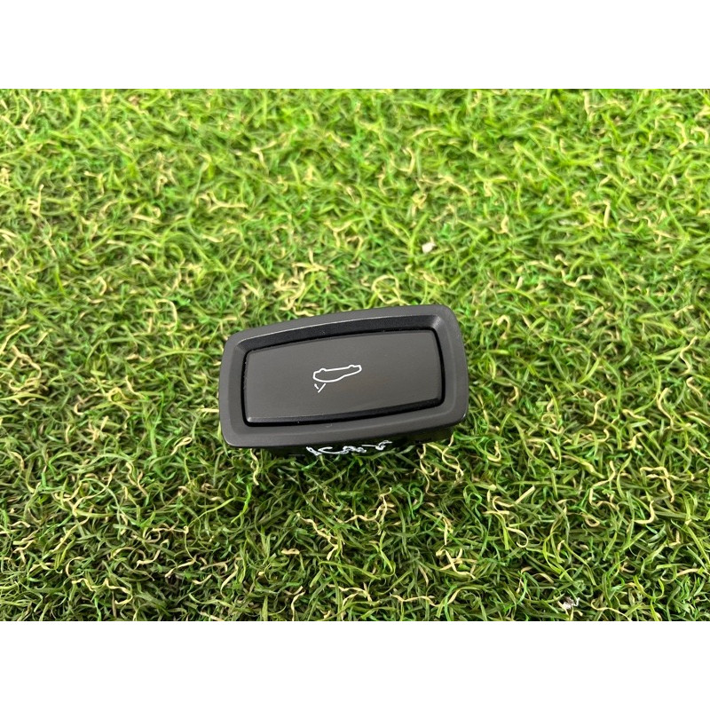 Кнопка открывания крышки багажника (электрика / кнопки) PORSCHE CAYENNE 958 2013 3.6 7PP959832HIVI