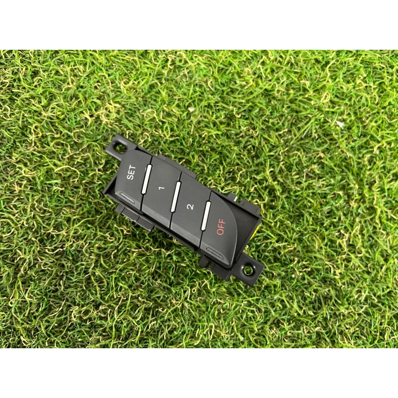 Кнопка памяти сидения (электрика / кнопки) AUDI A7 4G 2013 3.0 CGXB 4G89597695PR