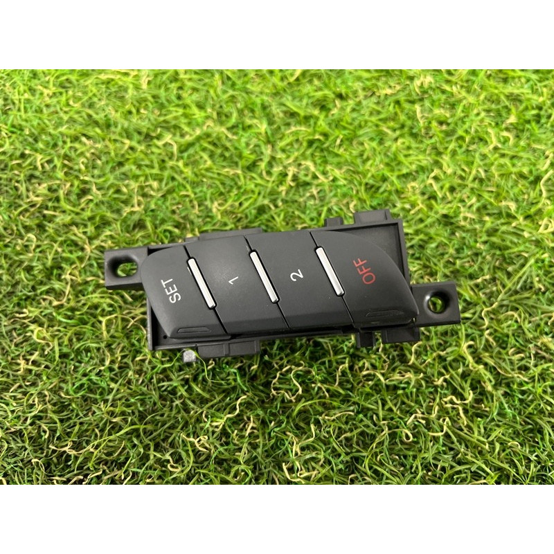 Кнопка памяти сидения (электрика / кнопки) AUDI A7 4G 2013 3.0 CGXB 4G89597695PR