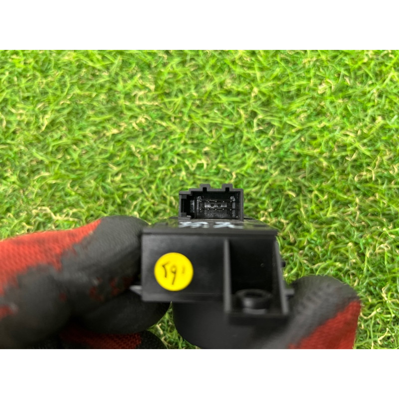 Кнопка памяти сидения (электрика / кнопки) AUDI A7 4G 2013 3.0 CGXB 4G89597695PR