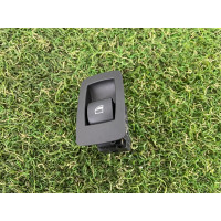 Кнопка склопідйомника