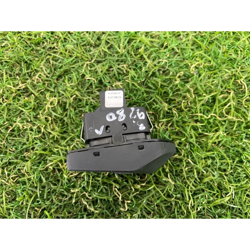 Кнопка блокировки центрального замка (электрика / кнопки) AUDI Q7 4L 2014 3.0 TFSi CTWB 4L0962107B5PR