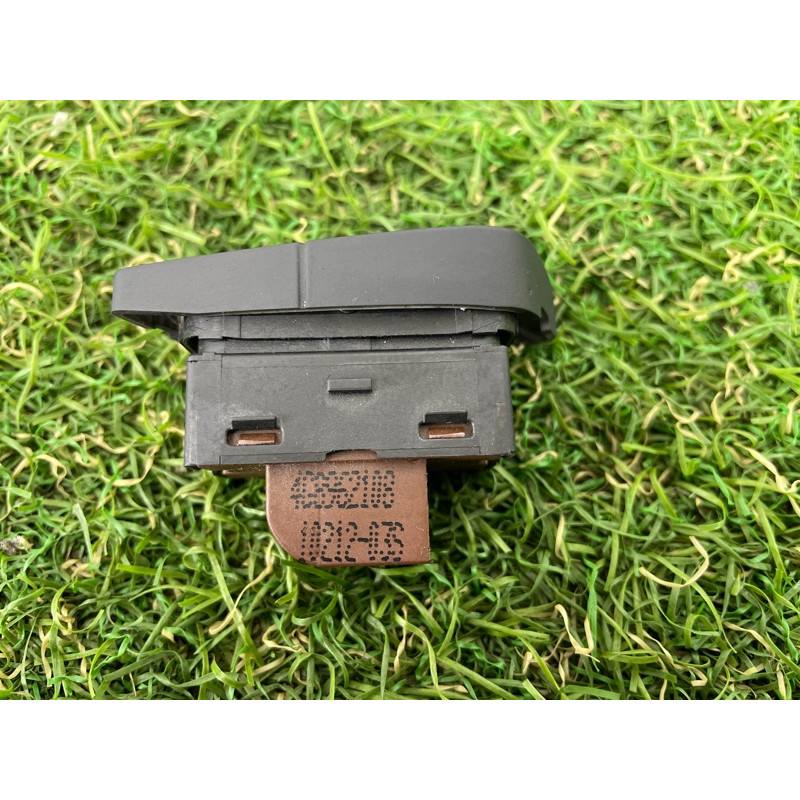 Кнопка блокировки центрального замка (электрика / кнопки) AUDI A7 4G 2013 3.0 CGXB 4G89621085PR