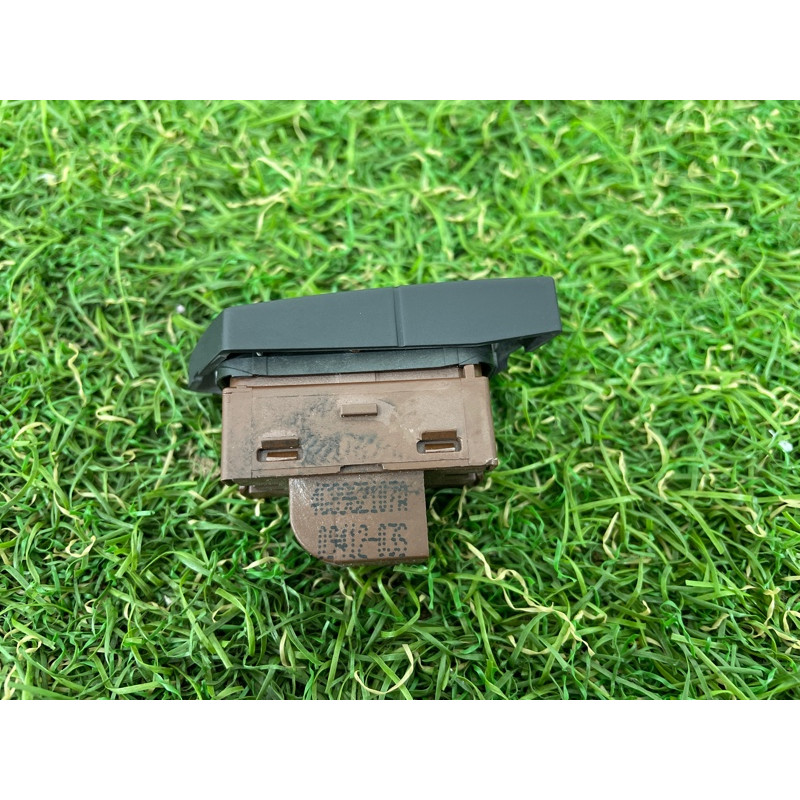 Кнопка блокировки центрального замка (электрика / кнопки) AUDI A7 4G 2013 3.0 CGXB 4G8962107A5PR