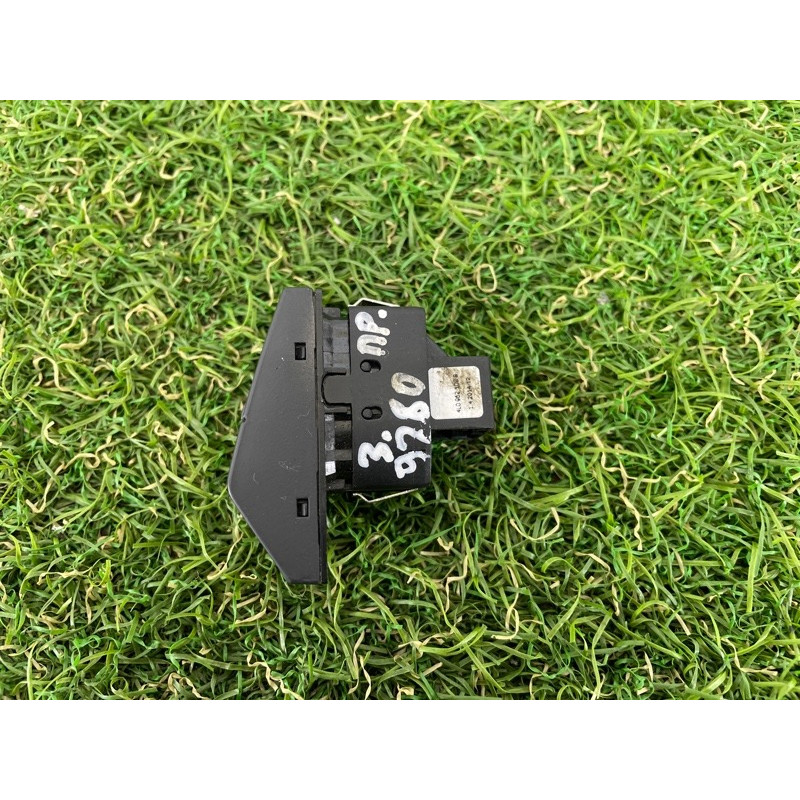 Кнопка блокировки центрального замка (электрика / кнопки) AUDI Q7 4L 2014 3.0 TFSi CTWB 4L0962108B5PR