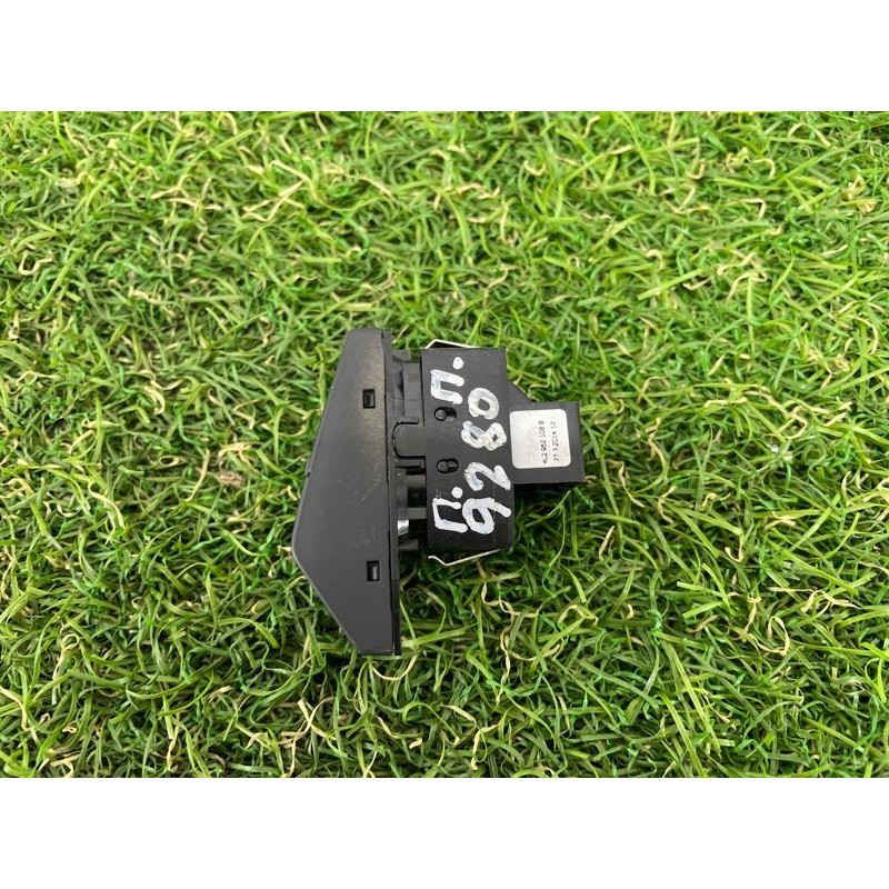 Кнопка блокировки центрального замка (электрика / кнопки) AUDI Q7 4L 2014 3.0 TFSi CTWB 4L2962108B5PR