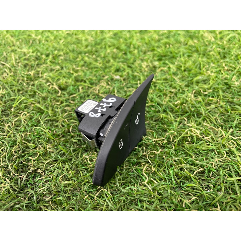 Кнопка блокировки центрального замка (электрика / кнопки) PORSCHE CAYENNE 958 2013 3.6 7PP962107BIVI