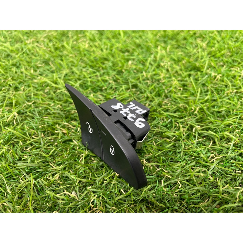 Кнопка блокировки центрального замка (электрика / кнопки) PORSCHE CAYENNE 958 2013 3.6 7PP962107CIVI