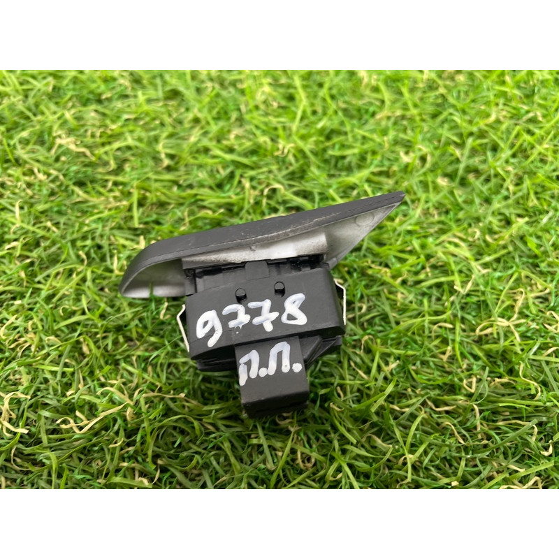 Кнопка блокировки центрального замка (электрика / кнопки) PORSCHE CAYENNE 958 2013 3.6 7PP962107CIVI