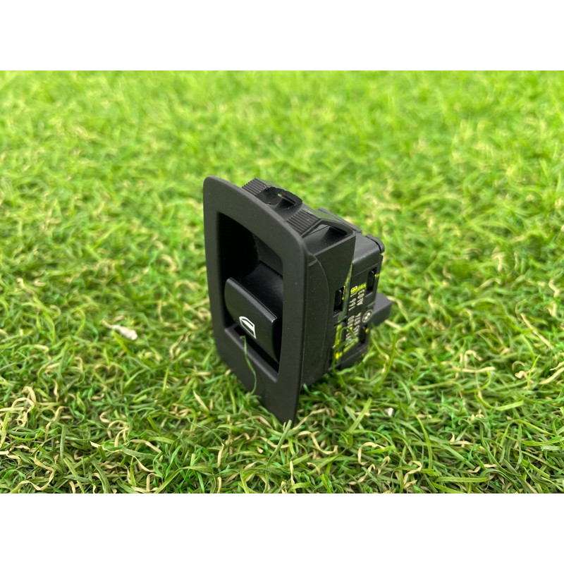 Кнопка стеклоподъемника (электрика / кнопки) BMW X5 E70 2012 3.0 N55 61316945874