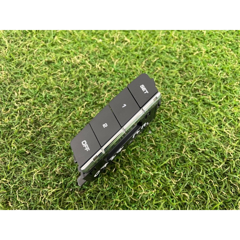 Кнопка памяти сидения (электрика / кнопки) PORSCHE CAYENNE 958 2012 4.8 95861310400