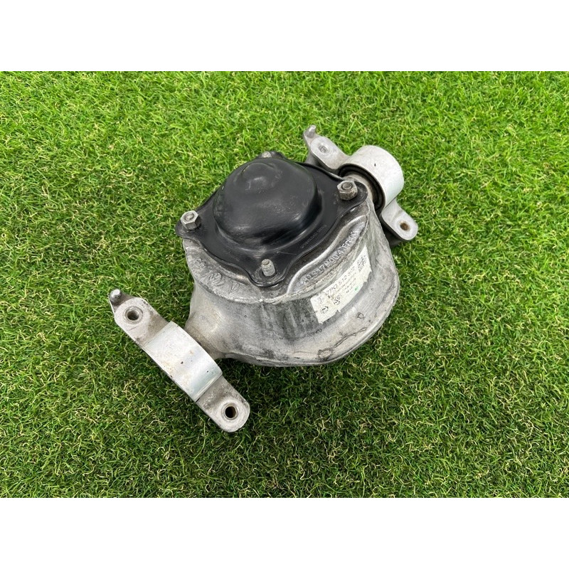 Опора стойки (подвеска) PORSCHE CAYENNE 958 2013 3.6 95833330200