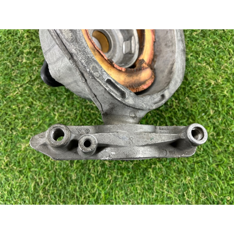 Опора стойки (подвеска) PORSCHE CAYENNE 958 2013 3.6 95833330200