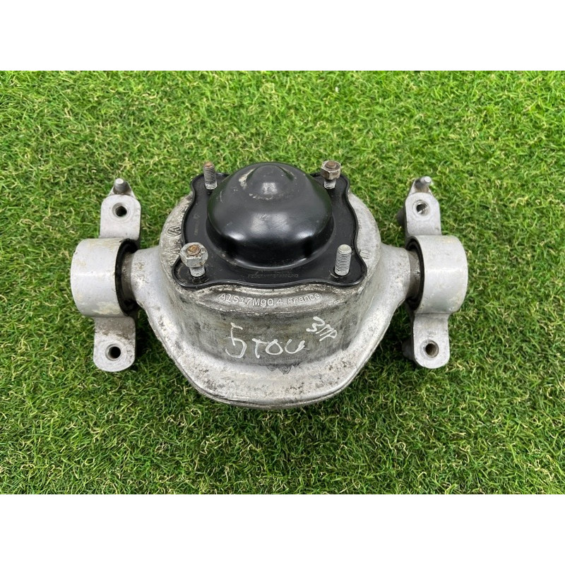 Опора стійки (підвіска) Volkswagen Touareg NF 2012 3.0 7P0512302