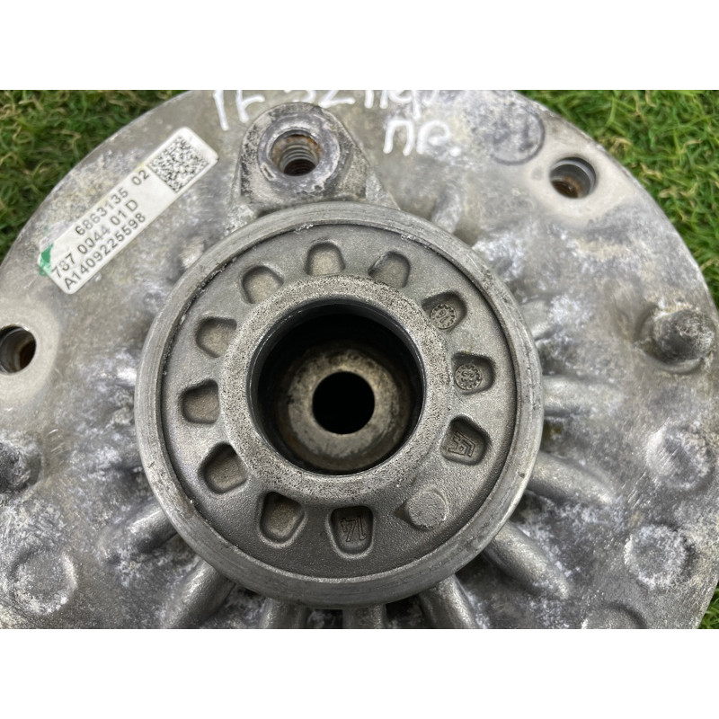 Опора стойки (подвеска) BMW 4-series F32 2015 2.0 31306880438