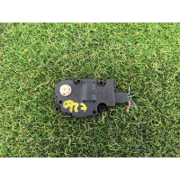 Привод заслонки отопителя