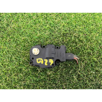 Привод заслонки отопителя