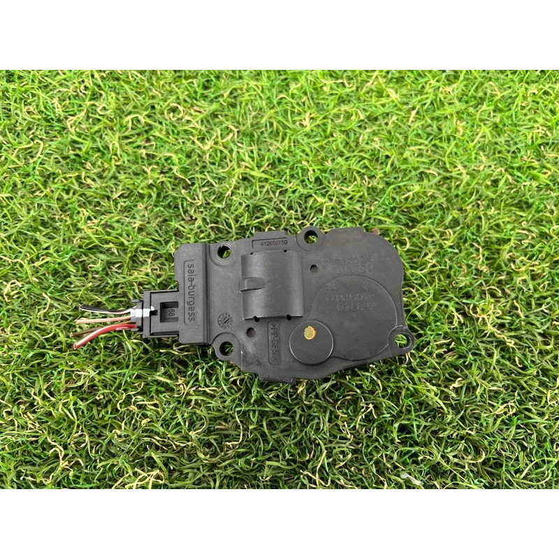 Привод заслонки отопителя (отопление и кондиционирование) PORSCHE CAYENNE 958 2012 4.8 95861251100