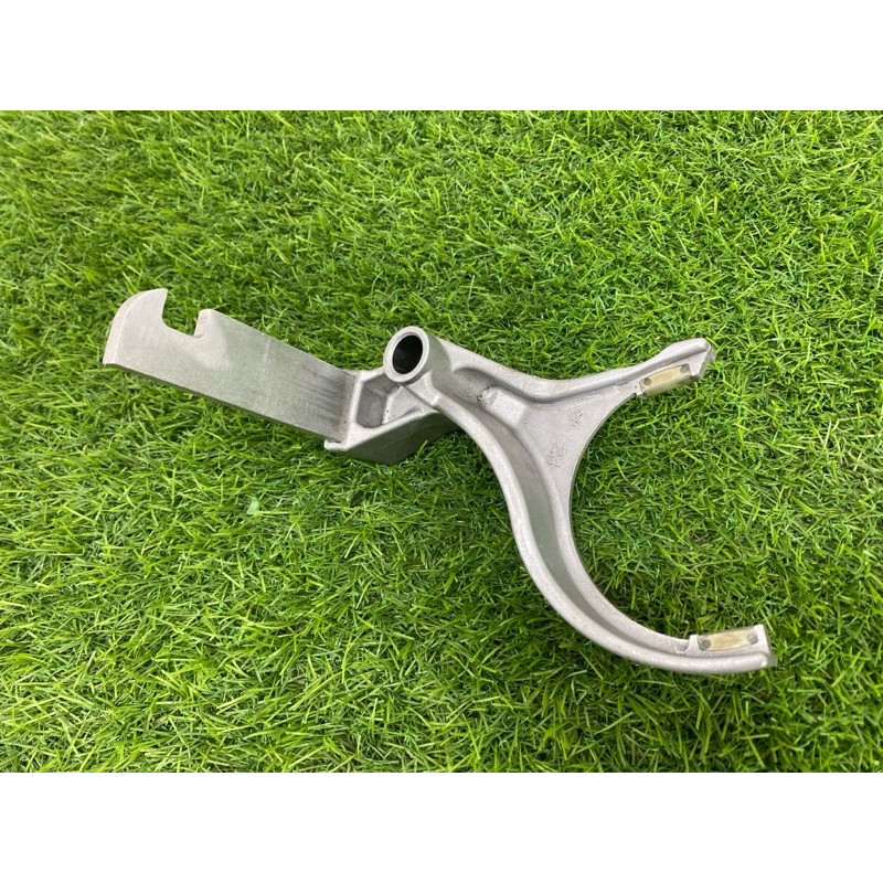 Вилка КПП (трансмиссия) Nissan Almera B10 2008 1,6 QG16 3281944B00