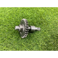 Промежуточная шестерня заднего хода