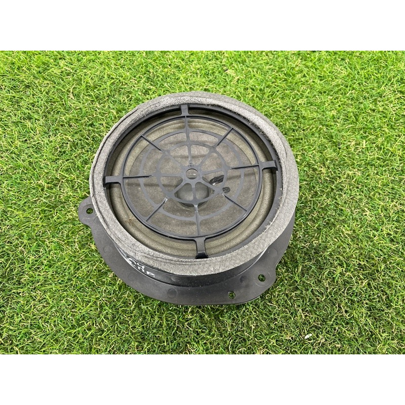 Динамик (электрика) AUDI A4 B9 2017 2.0 8W5035411