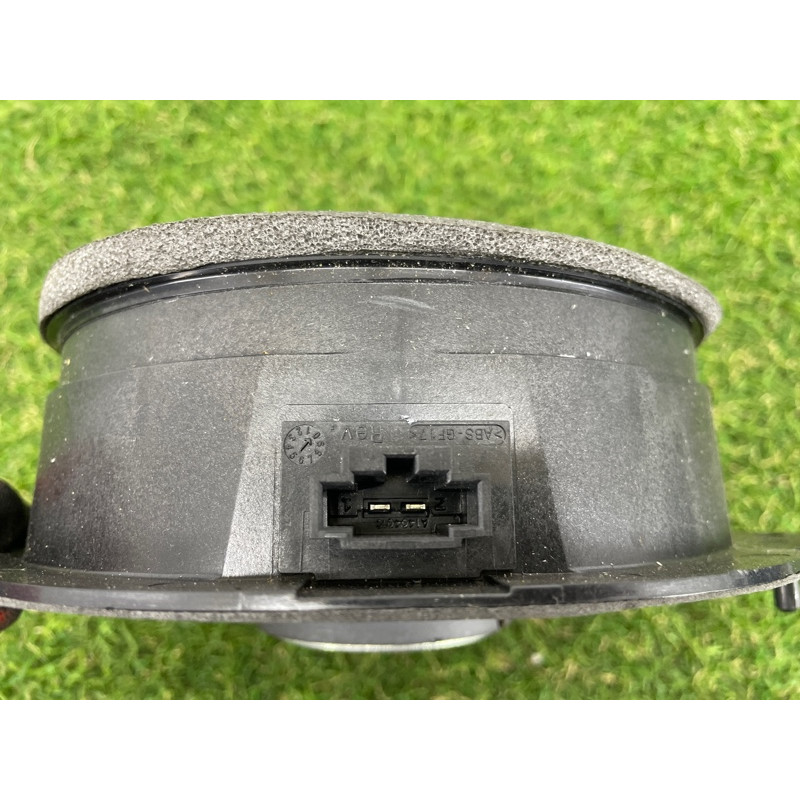 Динамик (электрика) AUDI A4 B9 2017 2.0 8W5035411