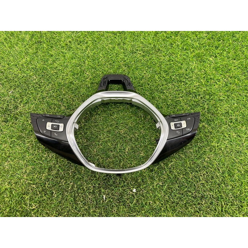 Кнопки руля (электрика / кнопки) Volkswagen Passat B7 2016 1.8 6C0959442BICX