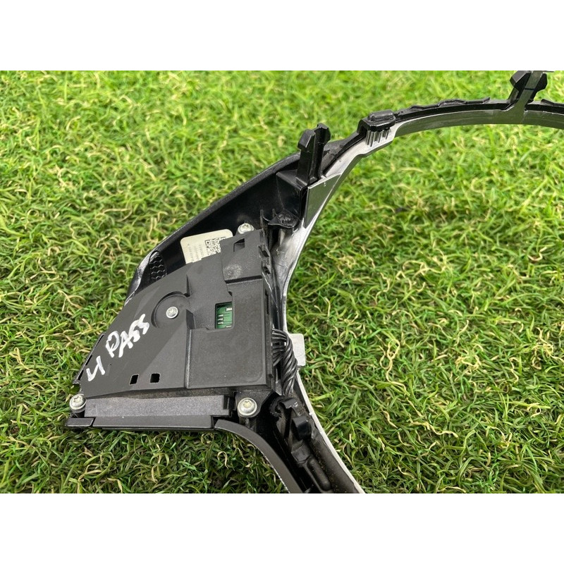 Кнопки руля (электрика / кнопки) Volkswagen Passat B7 2016 1.8 6C0959442BICX