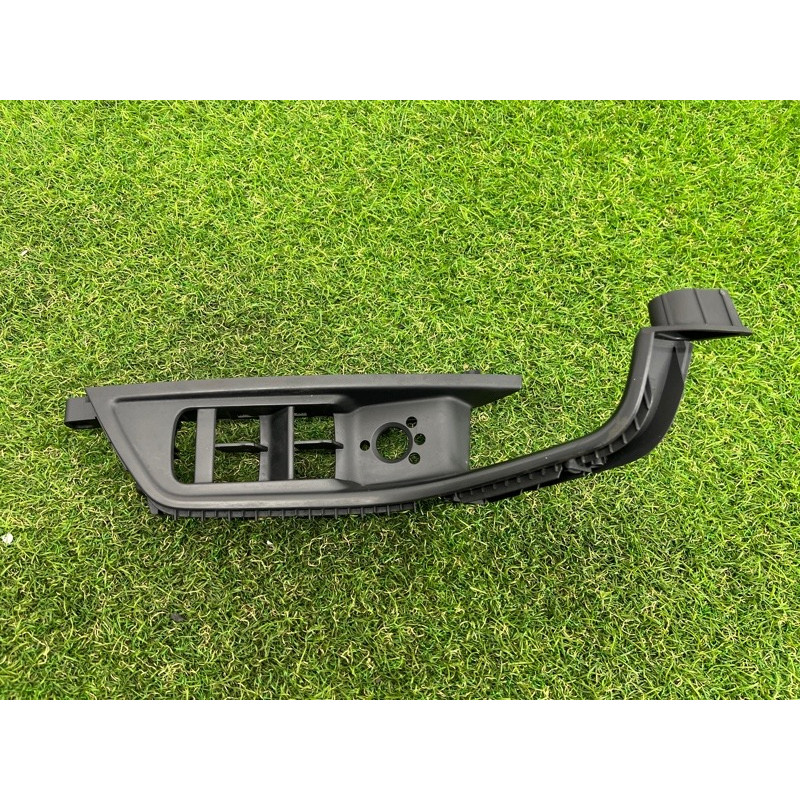 Накладка кнопок стеклоподъемника (салон) AUDI A4 B9 2017 2.0 8W1867171A6PS