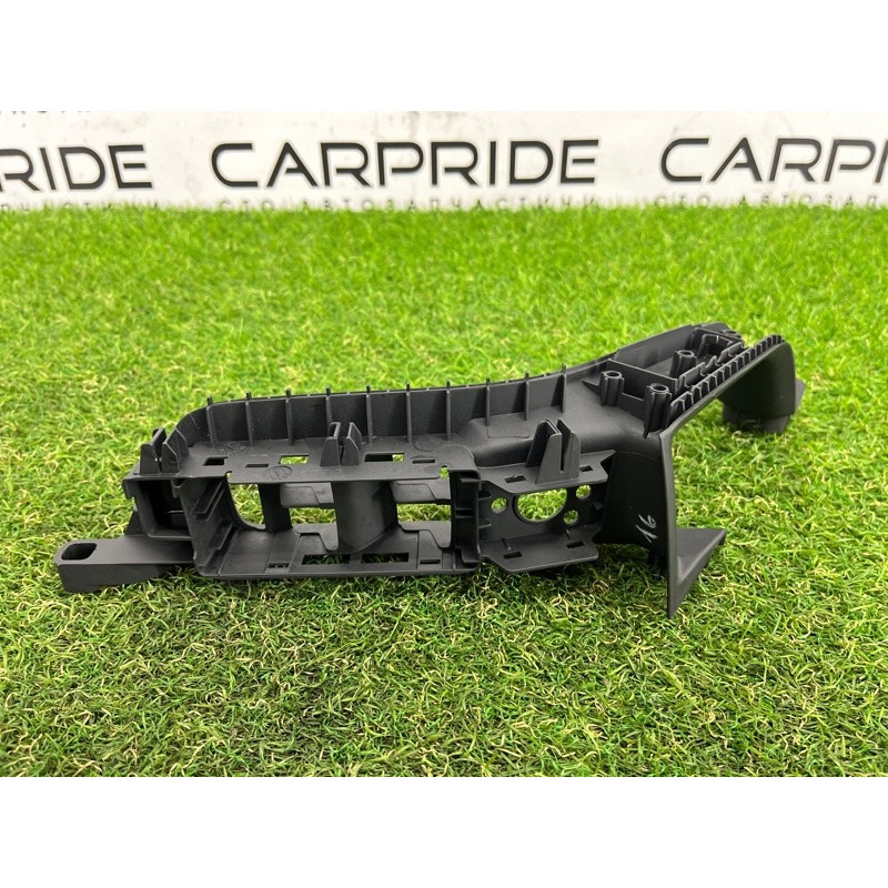 Накладка кнопок стеклоподъемника (салон) AUDI A4 B9 2017 2.0 8W1867171A6PS