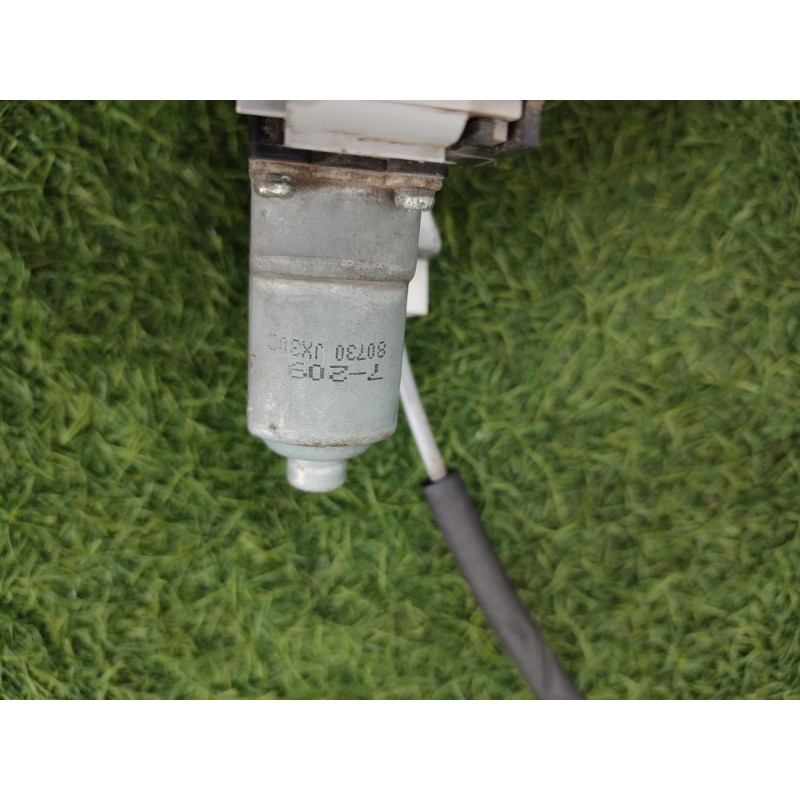 Механизм стеклоподъемника с мотором (кузов и элементы) Nissan Juke F15 2013 1.6 807201KA0A