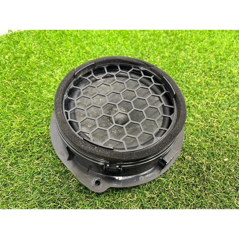 Динамик (электрика) AUDI A3 8V 2015 1.8 8V4035411