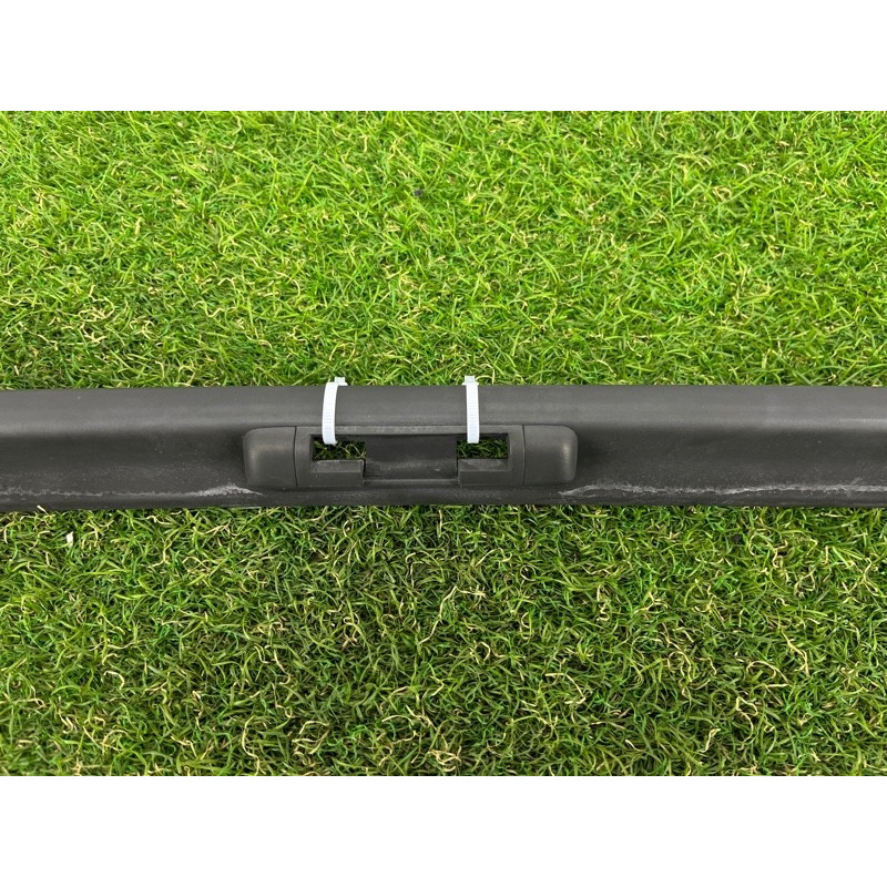 Молдинг стекла внутренний (наружные элементы кузова) Volkswagen Touareg FL 2015 3.6 7P686768682V