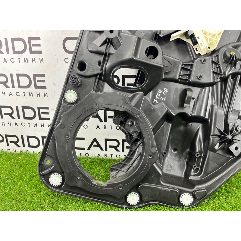 Механизм стеклоподъемника с мотором (кузов и элементы) Volkswagen Touareg FL 2015 3.6 7P6839462A