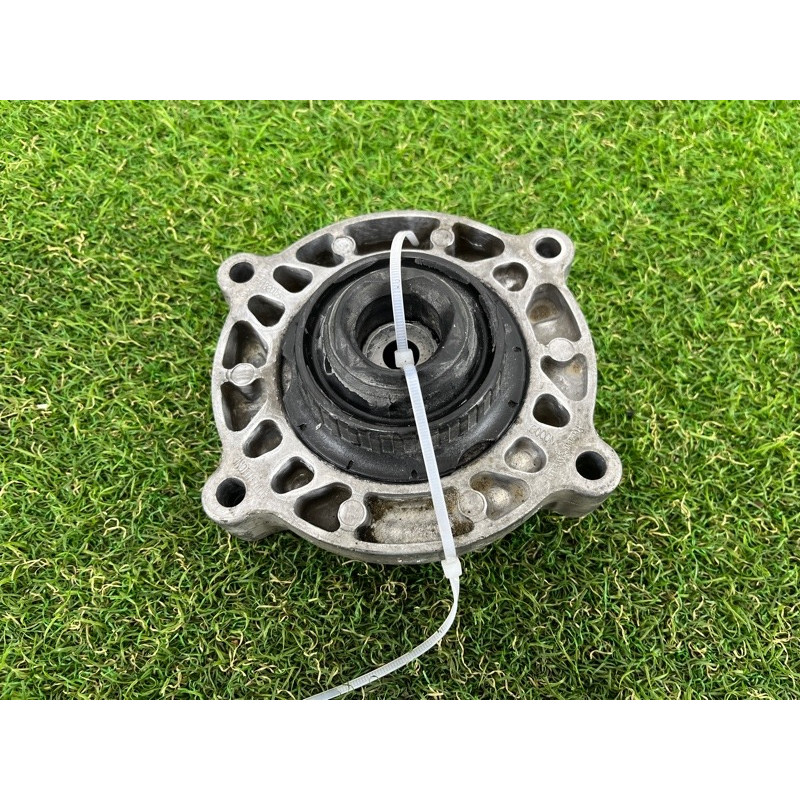 Опора стойки (подвеска) AUDI Q7 4L 2014 3.0 TFSi CTWB 7L0412347A